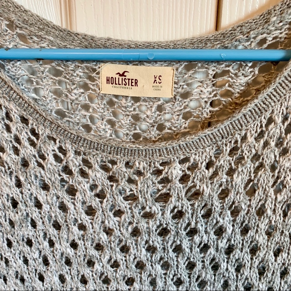 Hollister XS Crochet Sweater - Picture 4 of 4